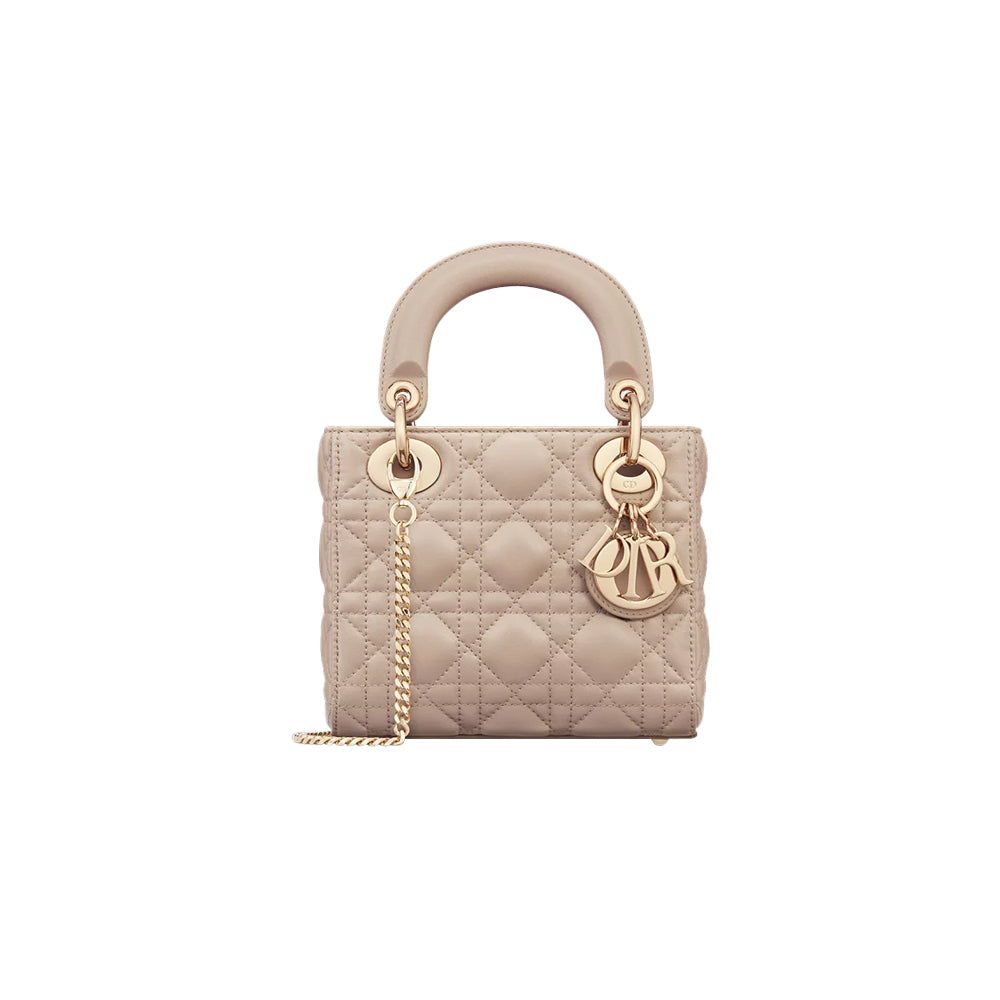 CHRISTIAN DIOR