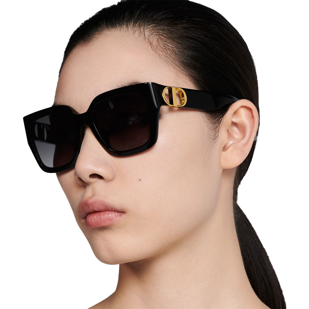 CHRISTIAN DIOR