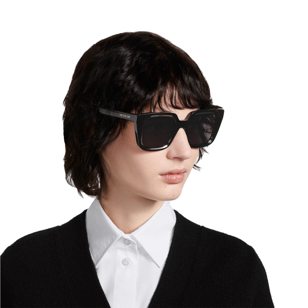 CHRISTIAN DIOR