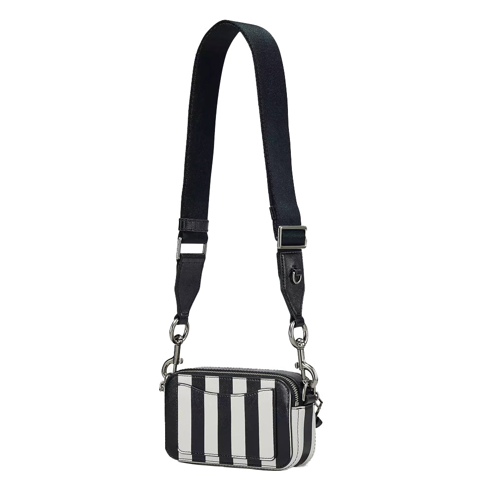 MARC JACOBS