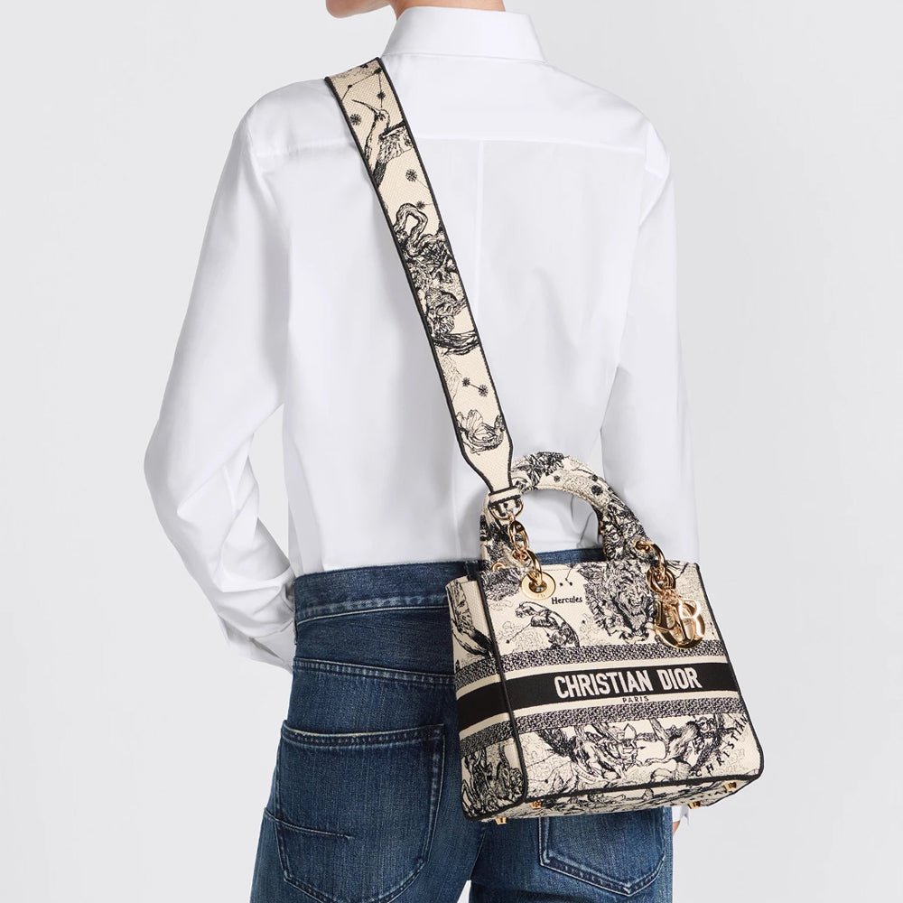 CHRISTIAN DIOR