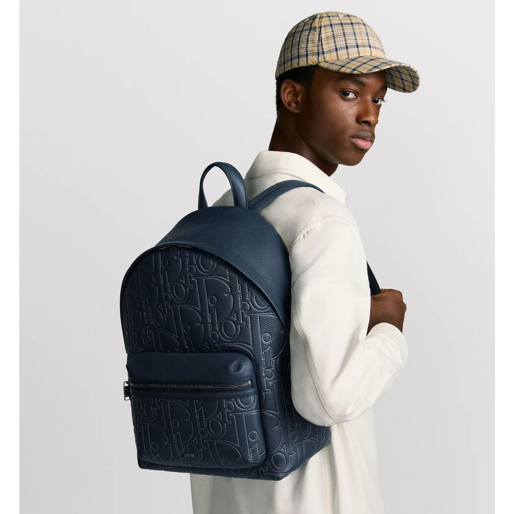 CHRISTIAN DIOR