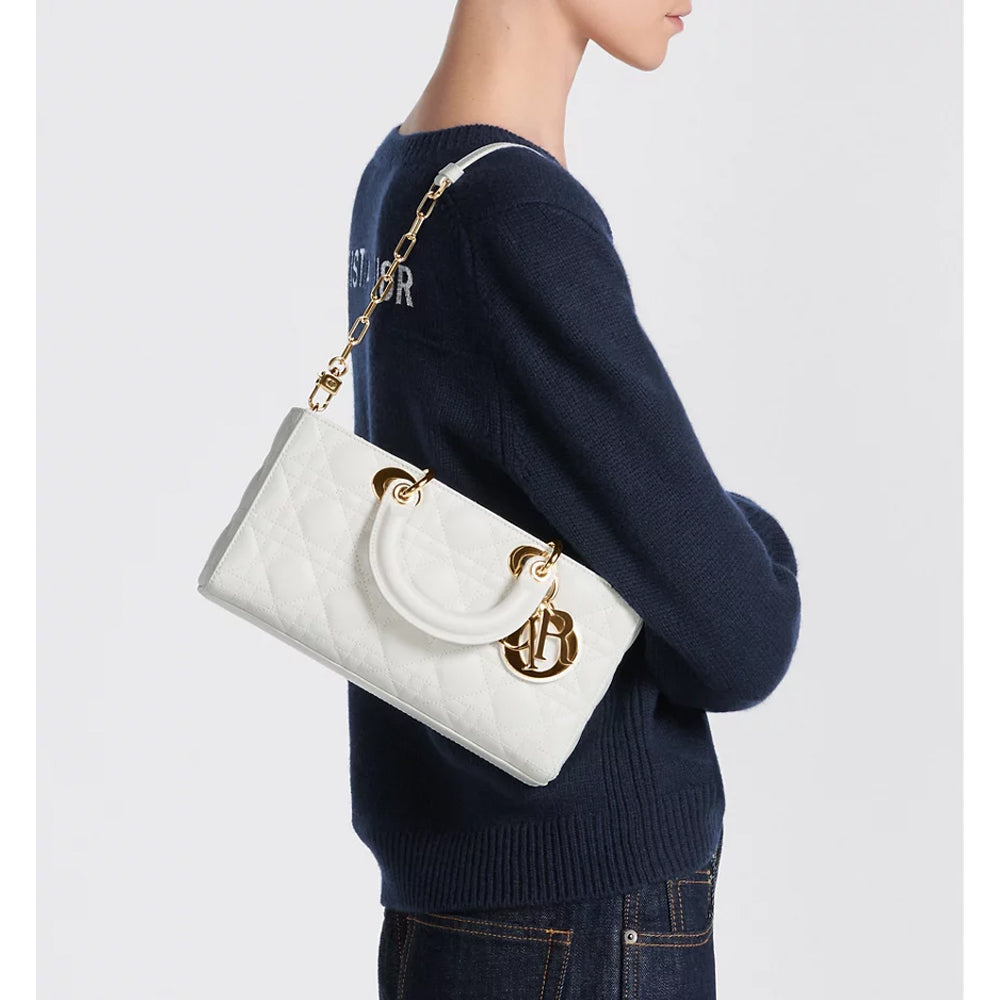 CHRISTIAN DIOR