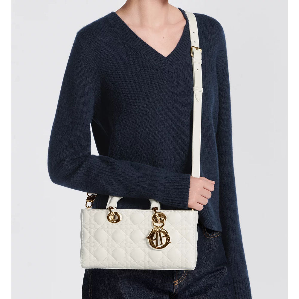 CHRISTIAN DIOR