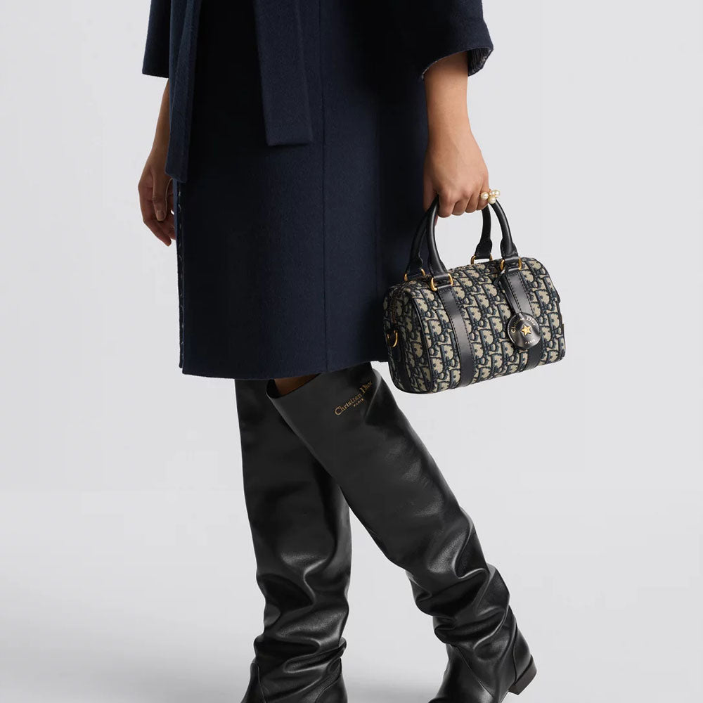 CHRISTIAN DIOR