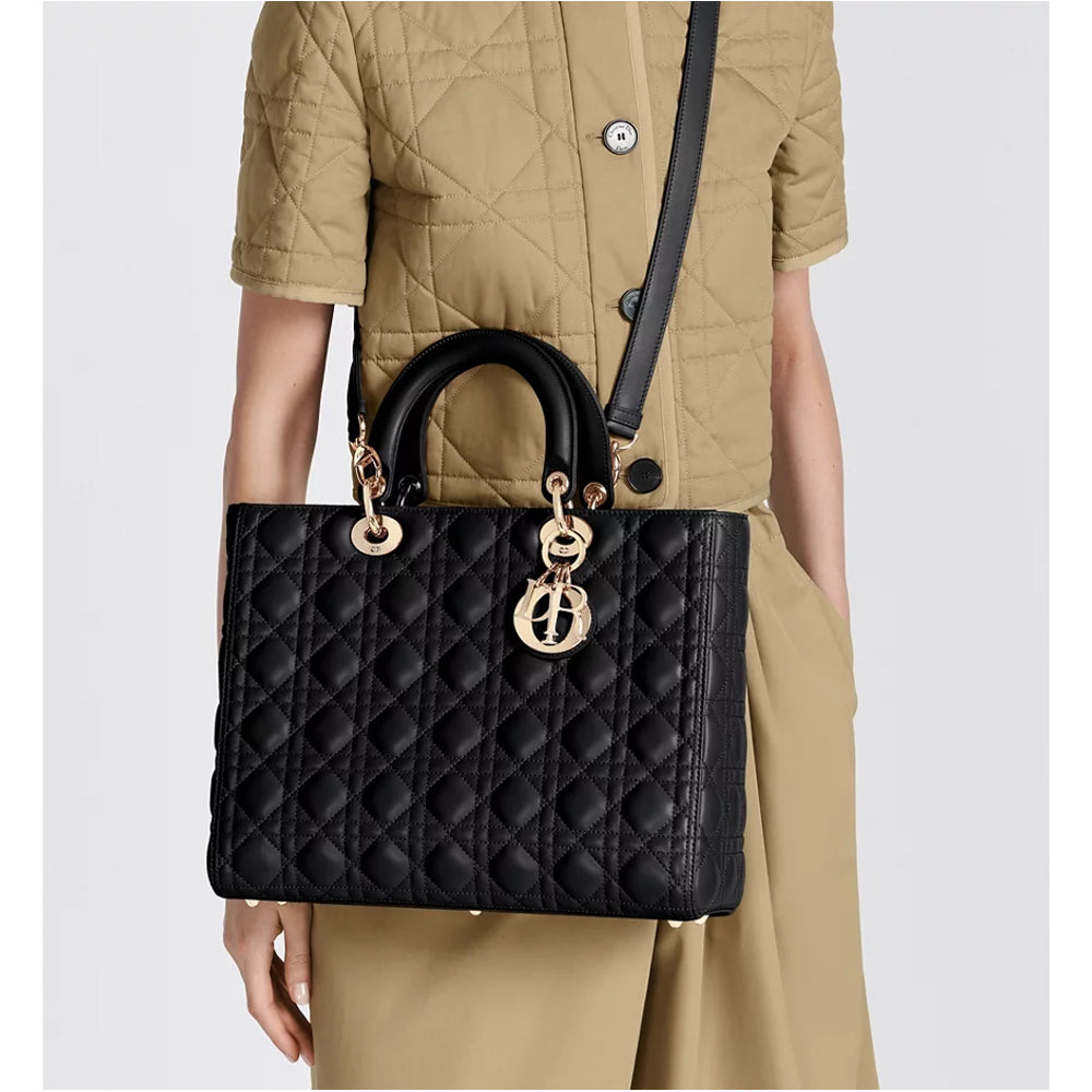 CHRISTIAN DIOR