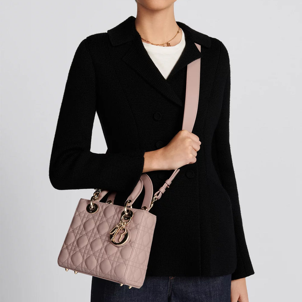 CHRISTIAN DIOR