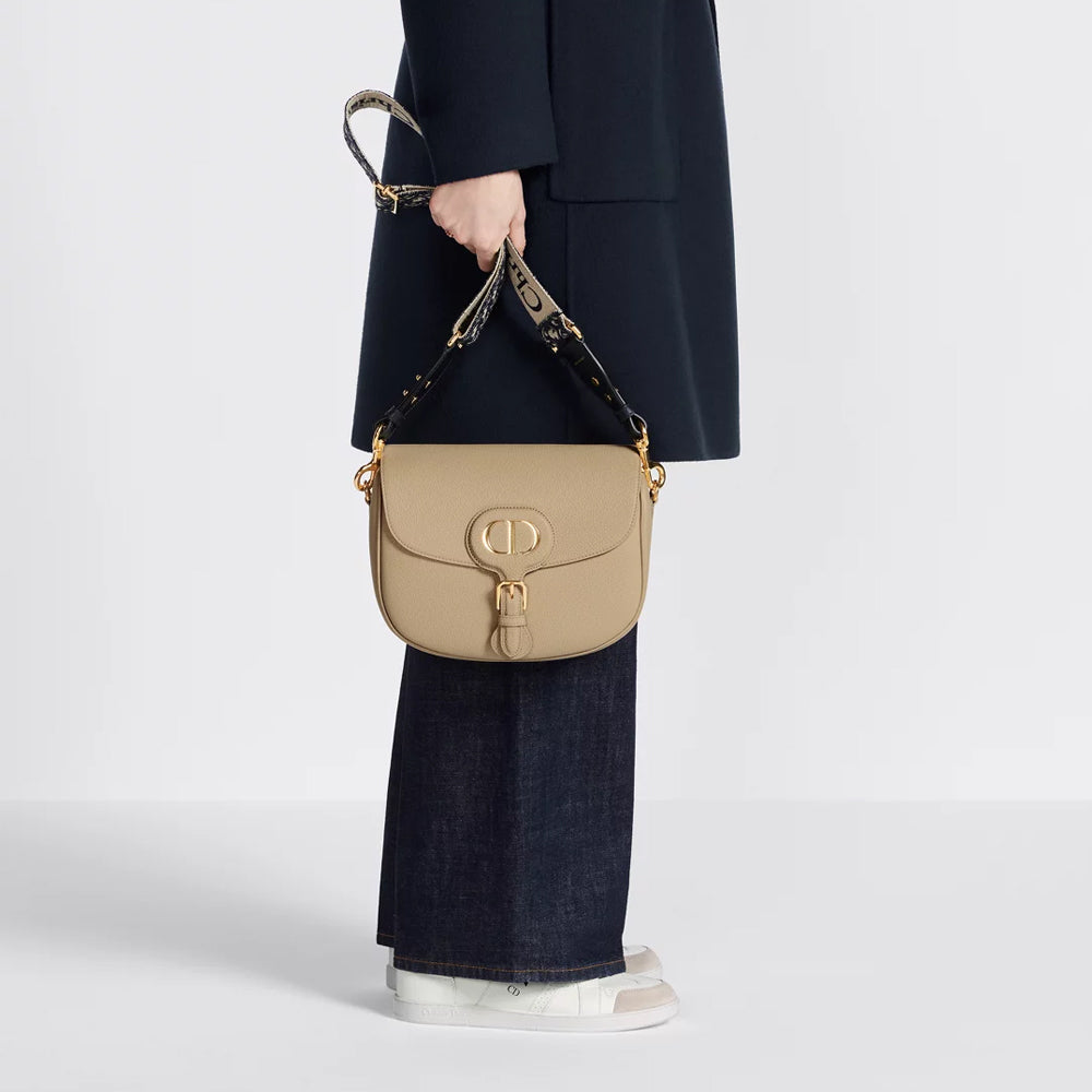 CHRISTIAN DIOR
