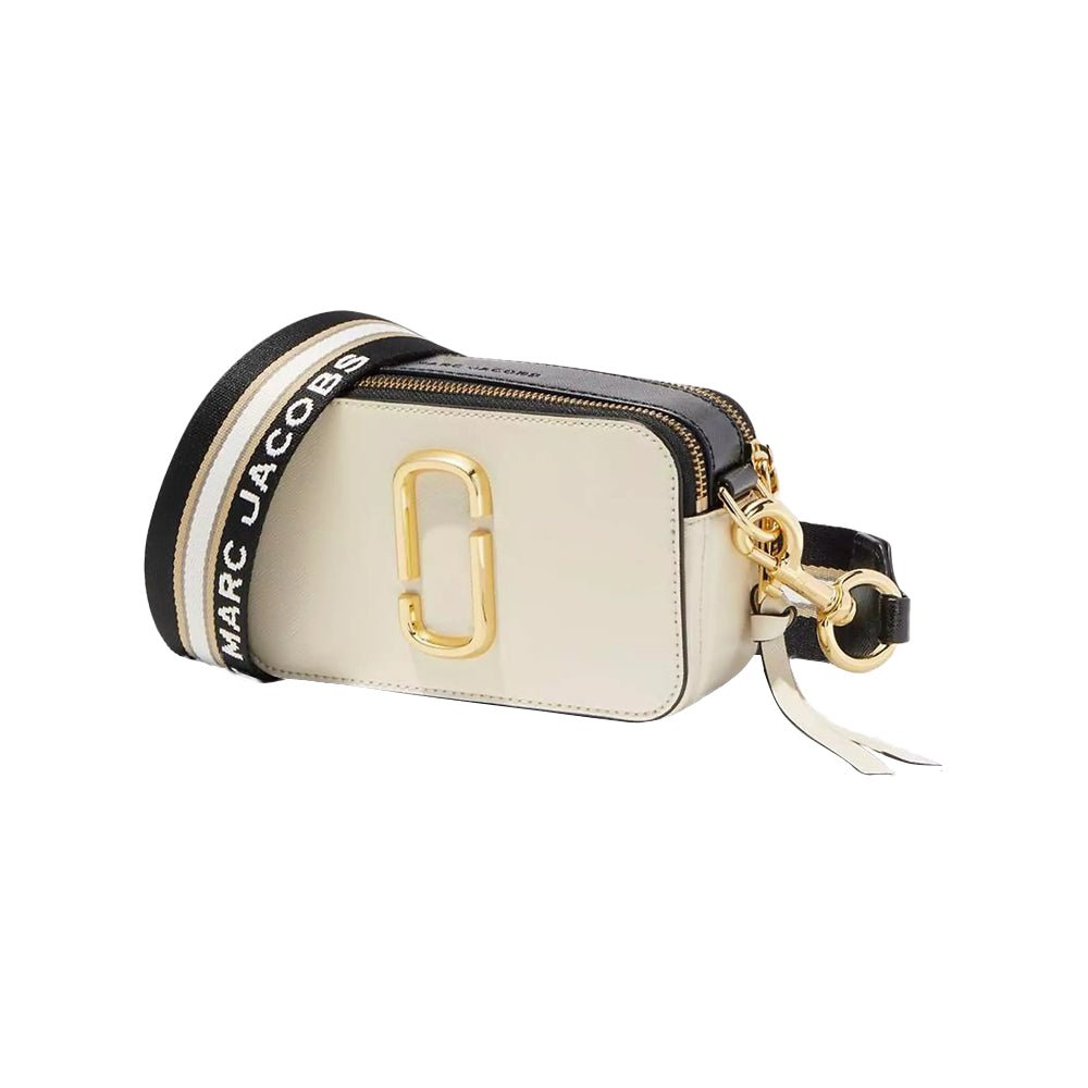 MARC JACOBS