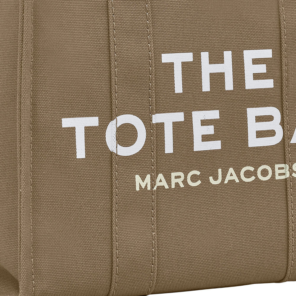 MARC JACOBS