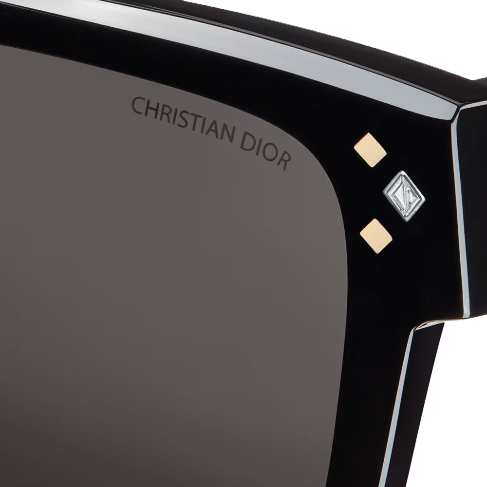CHRISTIAN DIOR