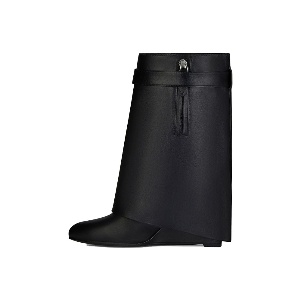 GIVENCHY