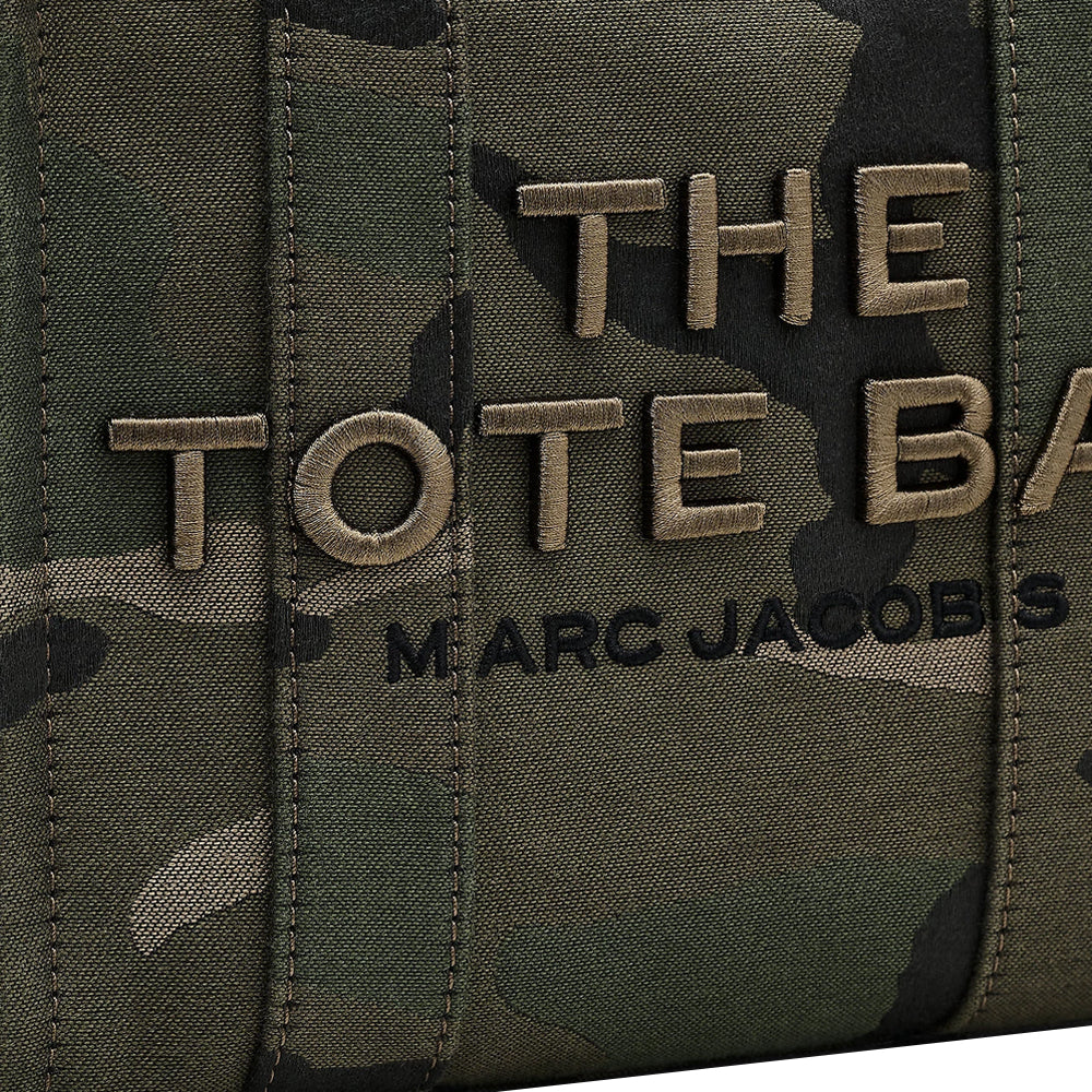 MARC JACOBS