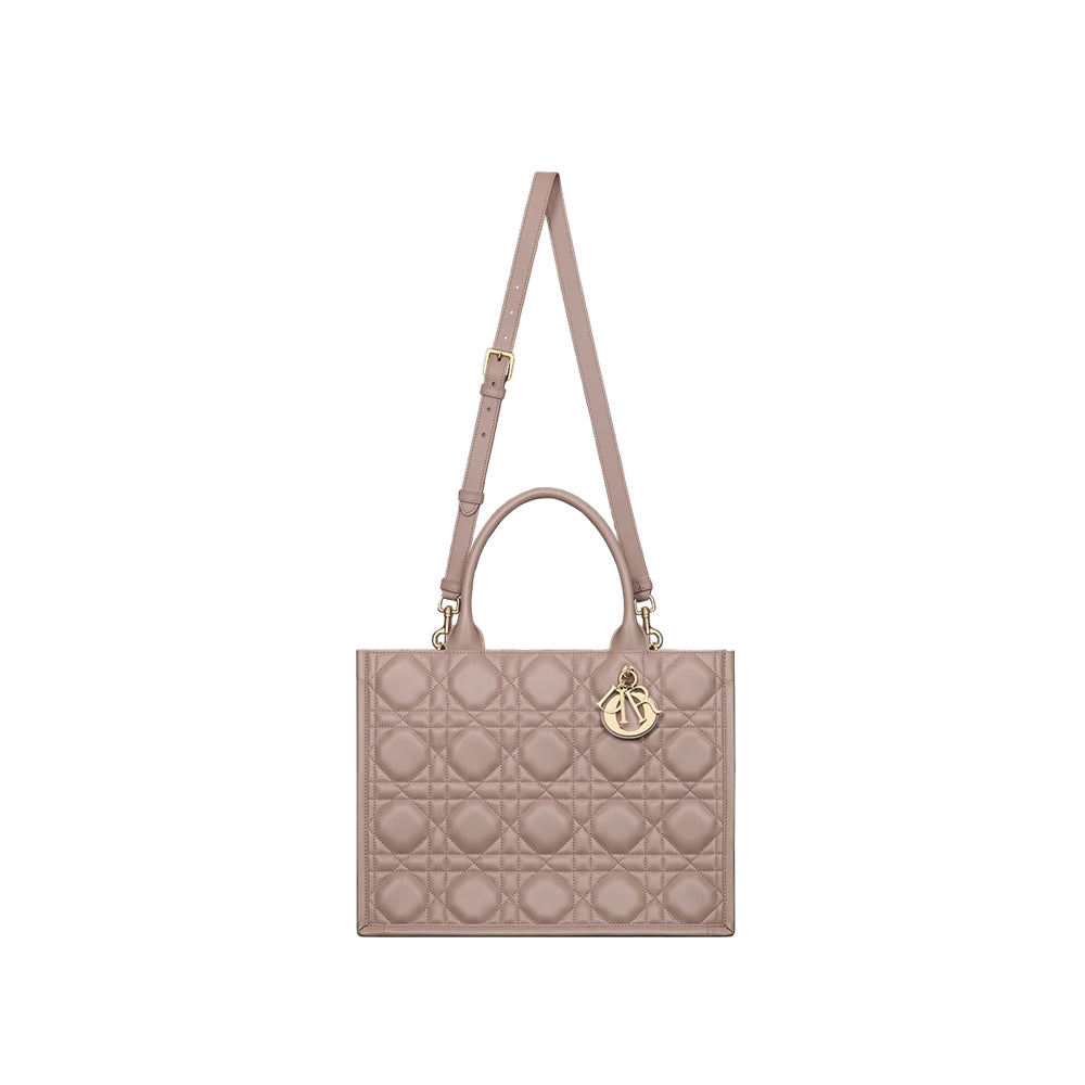 CHRISTIAN DIOR