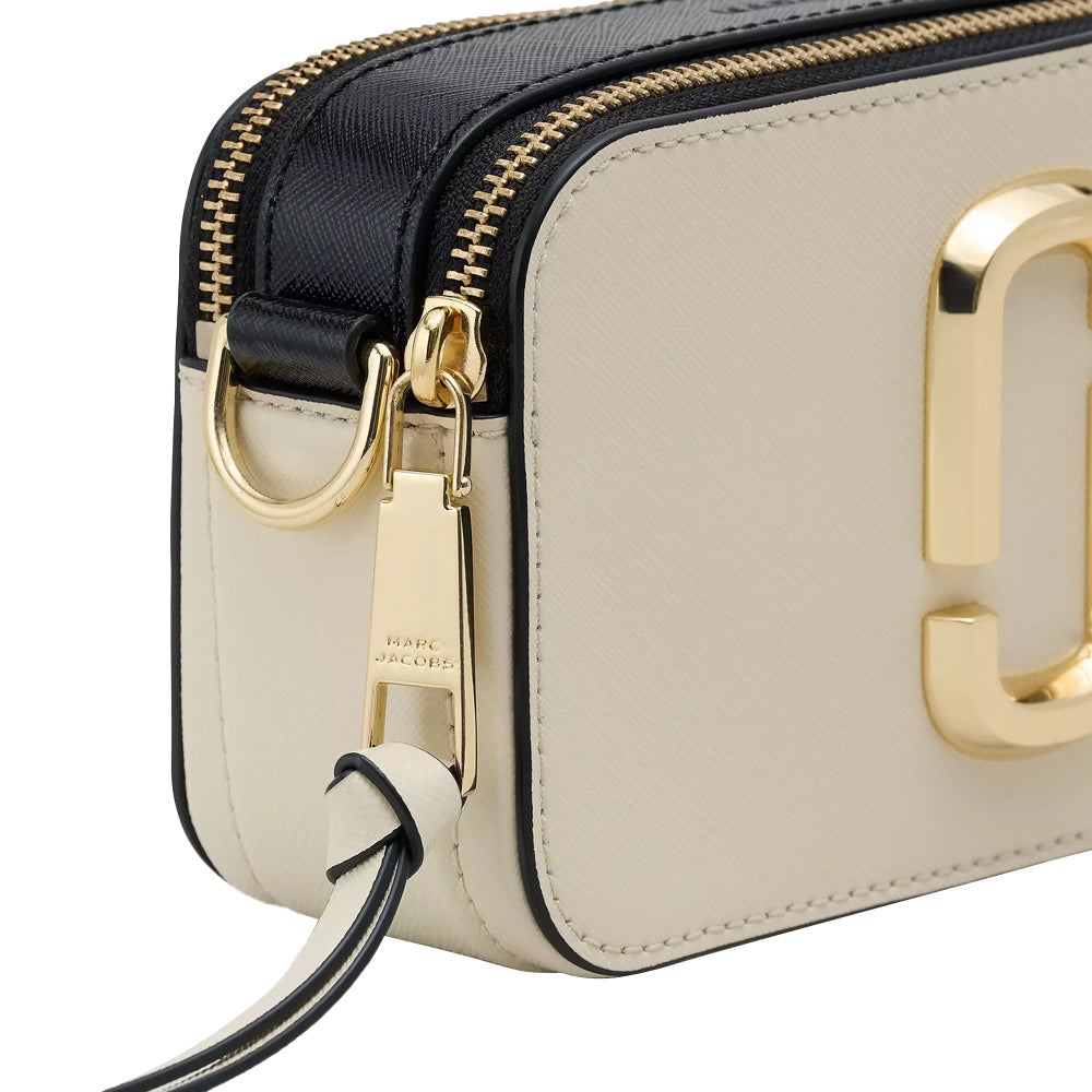 MARC JACOBS