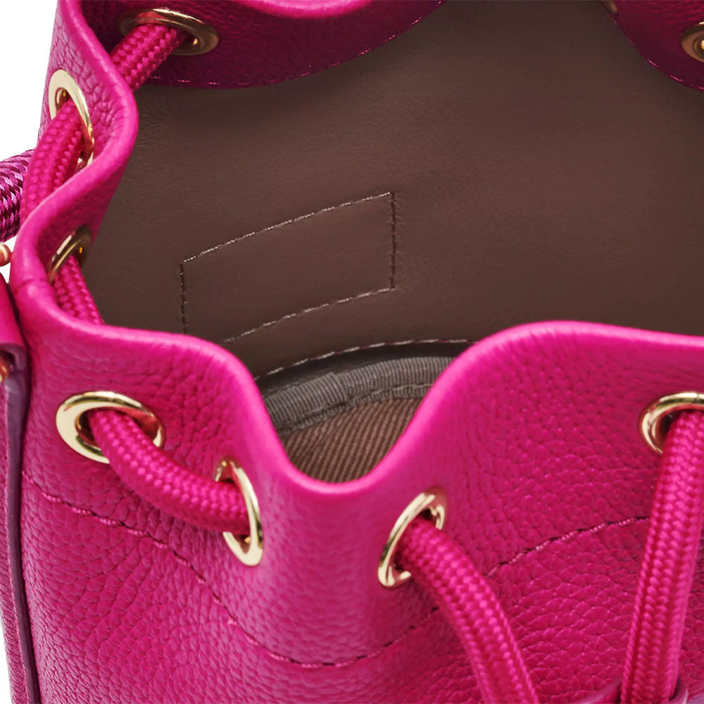 MARC JACOBS