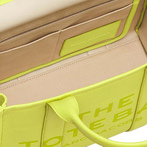 MARC JACOBS