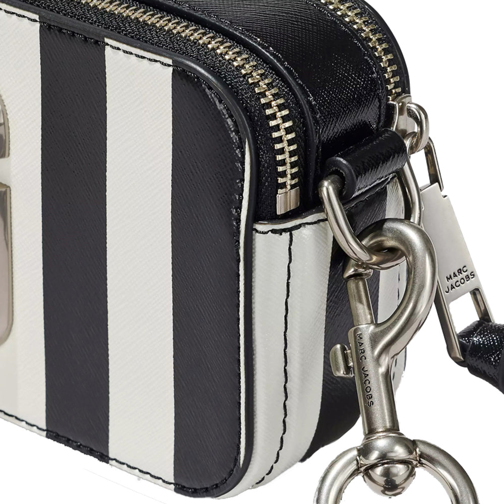 MARC JACOBS