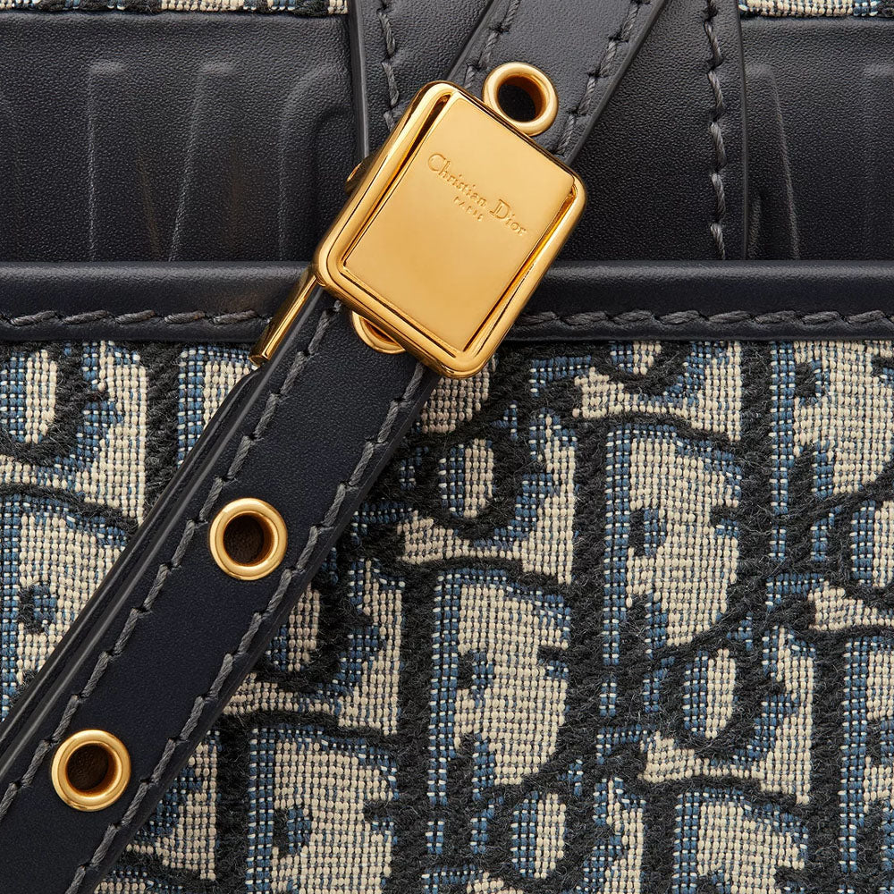 CHRISTIAN DIOR