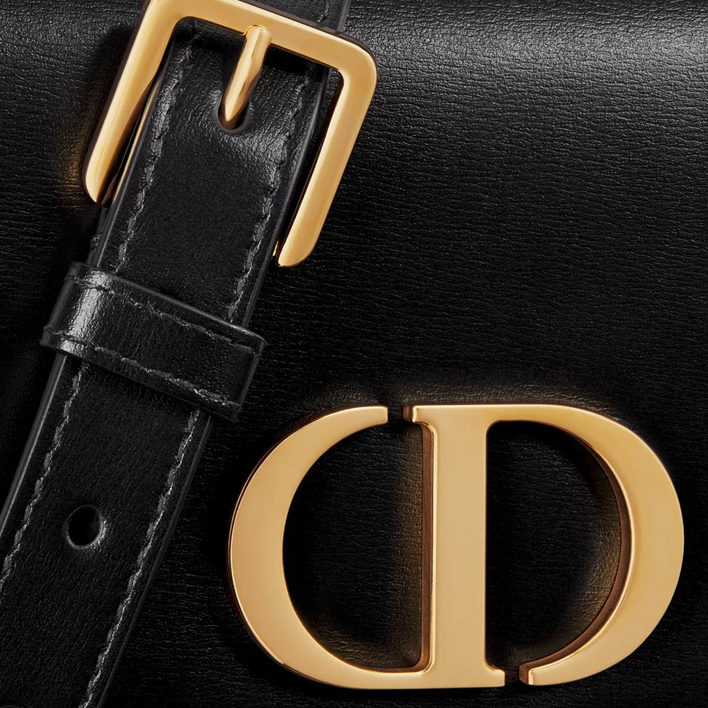CHRISTIAN DIOR