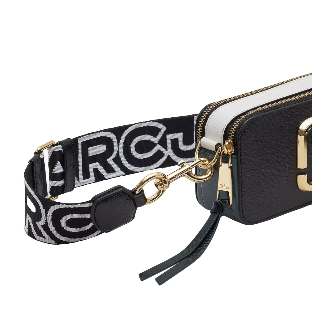 MARC JACOBS
