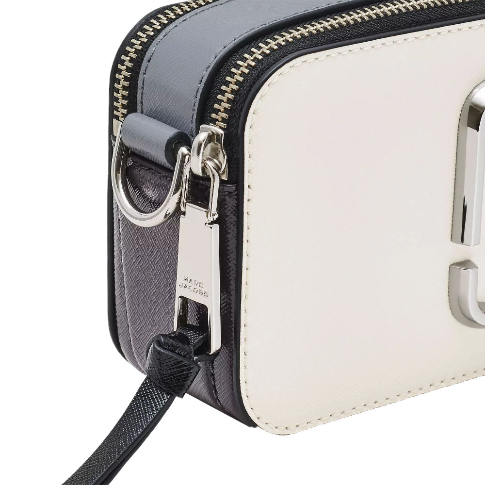 MARC JACOBS