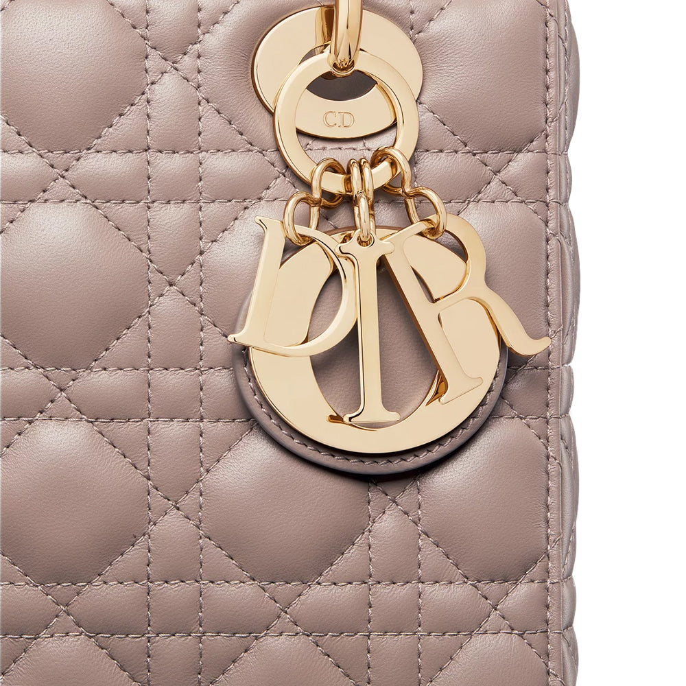 CHRISTIAN DIOR