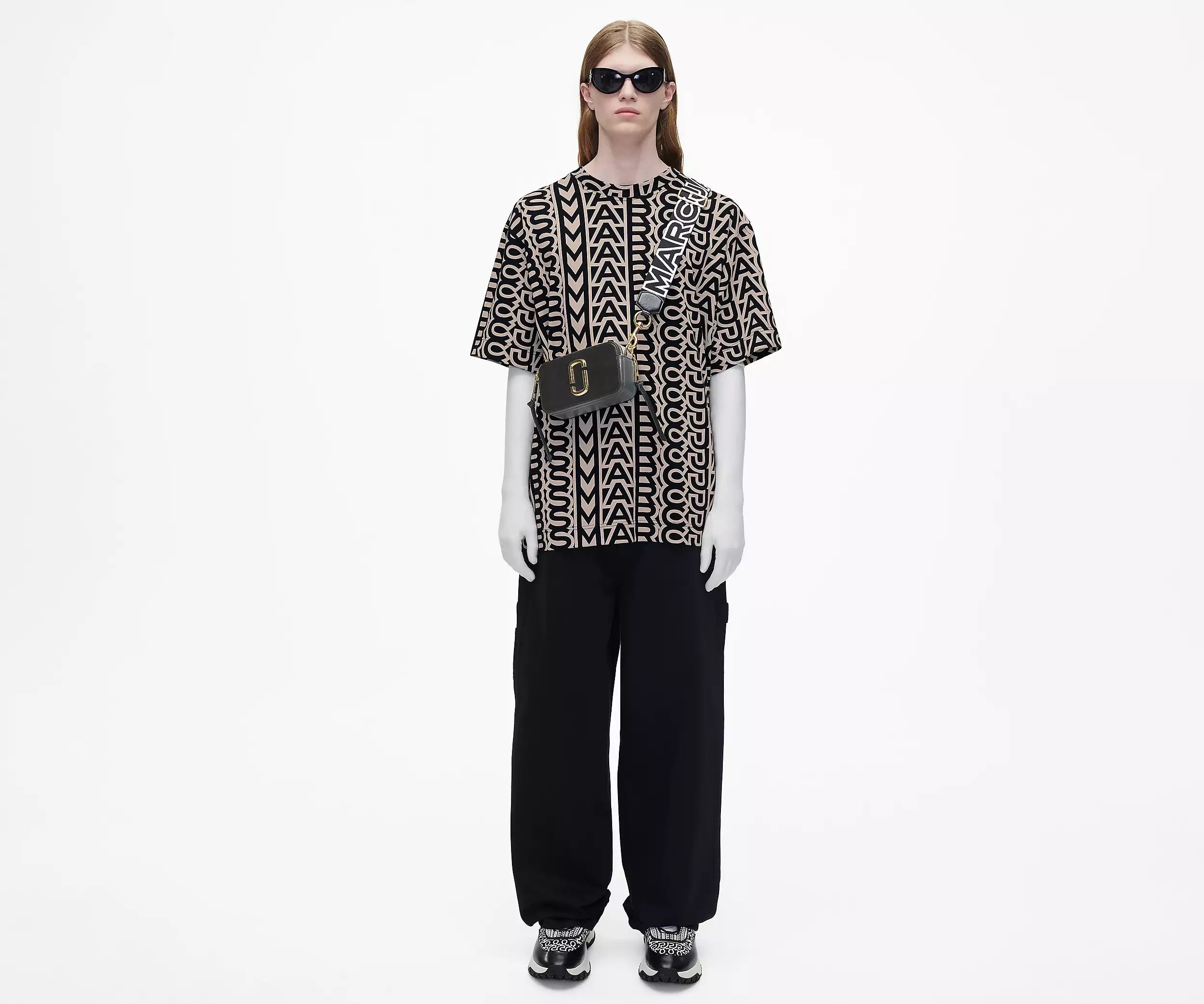 MARC JACOBS