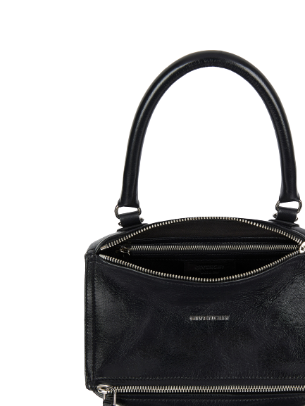 GIVENCHY