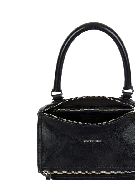 GIVENCHY