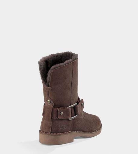 UGG