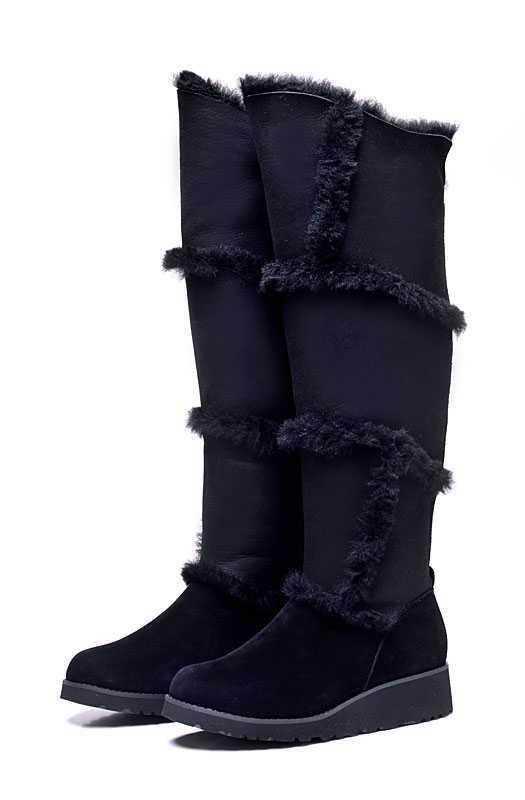 UGG
