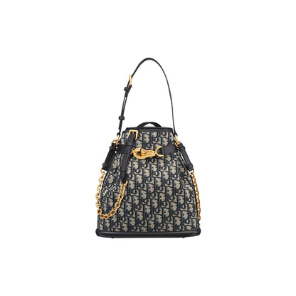 CHRISTIAN DIOR