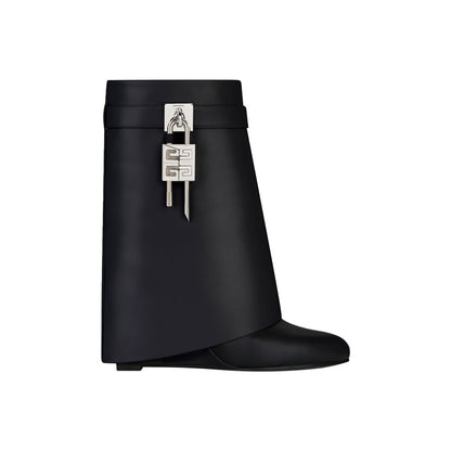 GIVENCHY