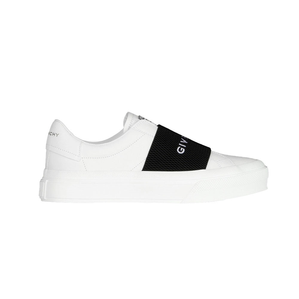 GIVENCHY