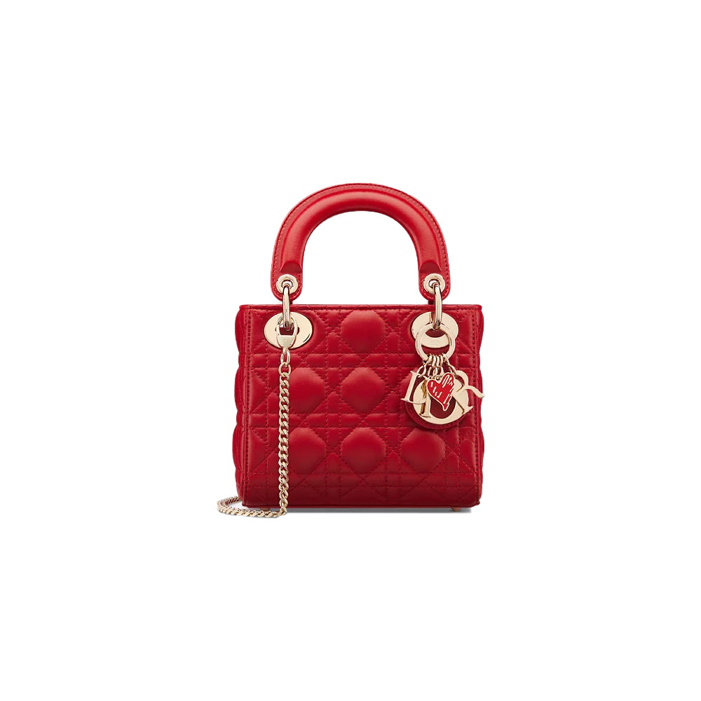 CHRISTIAN DIOR