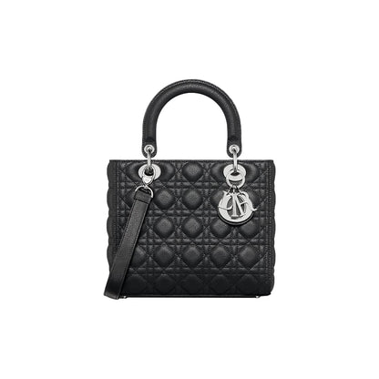 CHRISTIAN DIOR