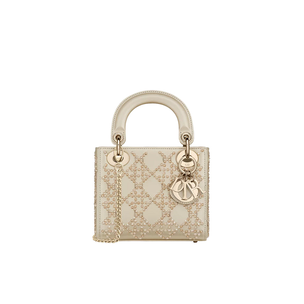 CHRISTIAN DIOR