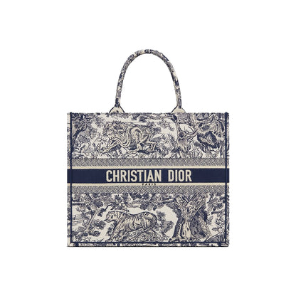 CHRISTIAN DIOR