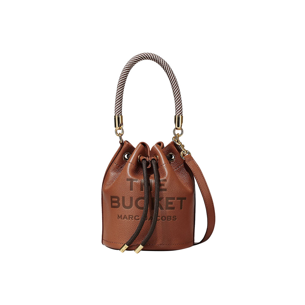 MARC JACOBS