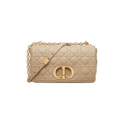CHRISTIAN DIOR