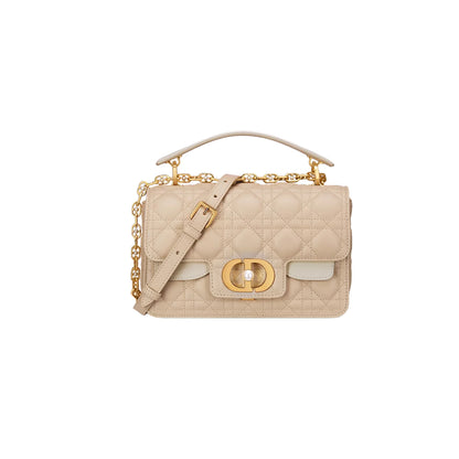 CHRISTIAN DIOR