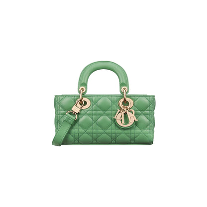 CHRISTIAN DIOR