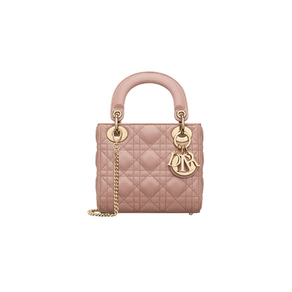 CHRISTIAN DIOR
