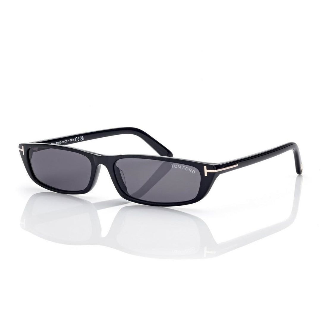 TOM FORD