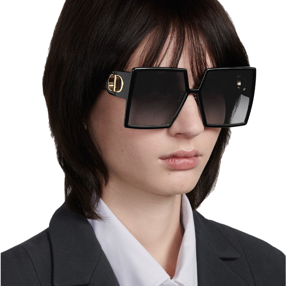 CHRISTIAN DIOR