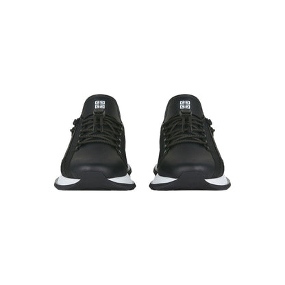 GIVENCHY