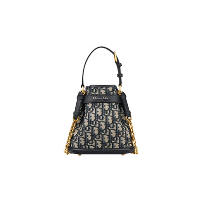 CHRISTIAN DIOR