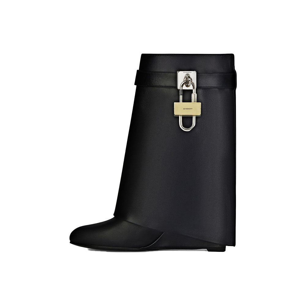 GIVENCHY