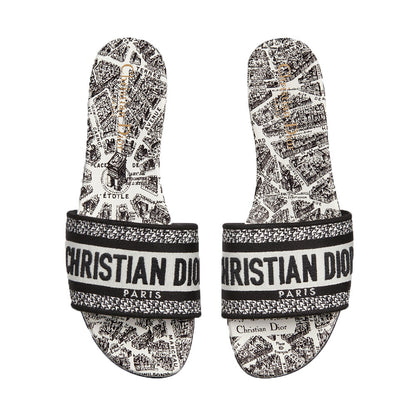 CHRISTIAN DIOR